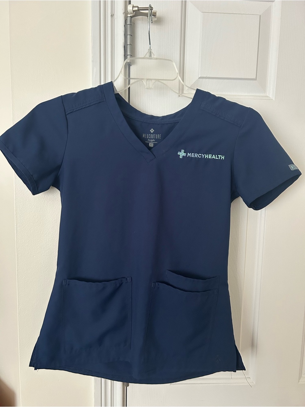 Med Couture Kids Navy Blue MercyHealth V-Neck Scrub Top